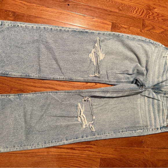 American Eagle Outfitters Light Denim Wide Leg Jeans - Picture 2 of 3